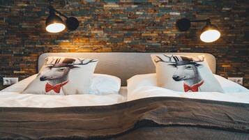 Deluxe-Doppelzimmer | 1 Schlafzimmer, kostenloses WLAN, Bettwäsche