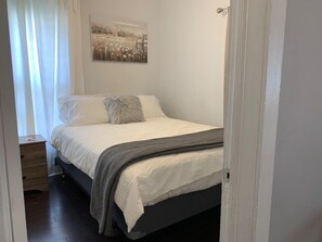 House, Multiple Beds (325 N. Loomis Ave) | 2 bedrooms, desk, iron/ironing board, travel crib - The Cottage! Chic Bungalow near Old Town Square! (Fort Collins)