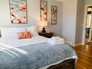 2 bedrooms, iron/ironing board, free WiFi, bed sheets