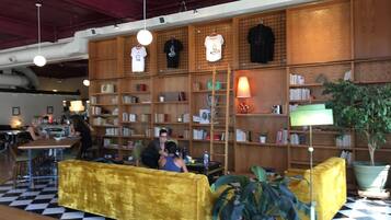 Apartment, Multiple Beds (1534 10th Ave, US) | Interior