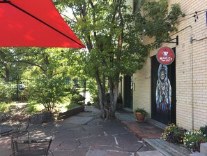Apartment, Multiple Beds (1534 10th Ave, US) | Property grounds - Cozy Retreat | Walk to UNC | FREE Cruiser Bikes (Greeley)