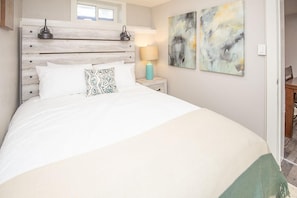 Apartment, Multiple Beds (1534 10th Ave, US) | 2 bedrooms, iron/ironing board, WiFi, bed sheets