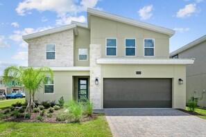 House, Multiple Beds (501PBD- The Retreat at ChampionsGate) | Exterior