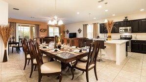 Unclassified image, 4 of 29, button - 946sp -west Haven Gated Community (Davenport)