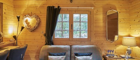 Cabana | Área de estar | Lareira