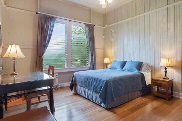 1 makuuhuone, silitysrauta/-lauta, internet, vuodevaatteet