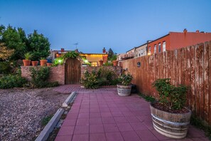 Casa geminada, 1 cama Queen (262 Old Firehouse Alley, US) | Fachada