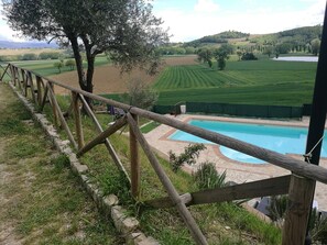 Hus - flera sovrum | Pool | Utomhuspool