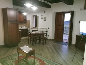 Hus - flera sovrum | Restauranger