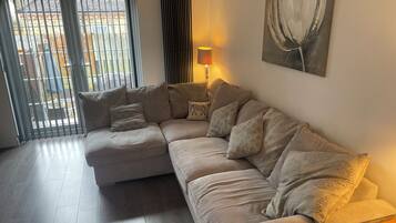 House, 2 Bedrooms, River View | Living area | TV