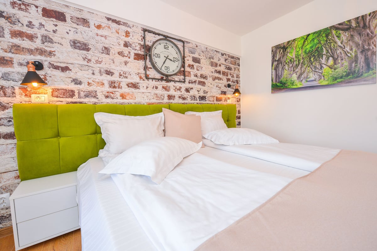 Studio, 1 Bedroom, City View | 1 bedroom