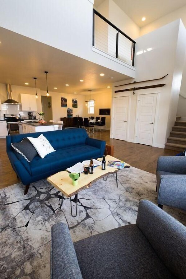 House, Multiple Beds (The Colorado House in the Brewery & R) | Living area | 55-inch Smart TV with digital channels, TV