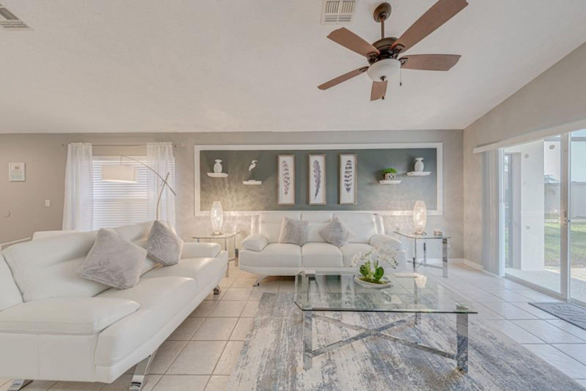 Villa, 5 Bedrooms, Private Pool, Garden View | Living area