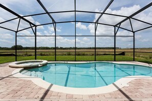 Talo, useita sänkyjä (1287YC - West Haven Gated Community) | Uima-allas | Ulkouima-allas, lämmitetty uima-allas