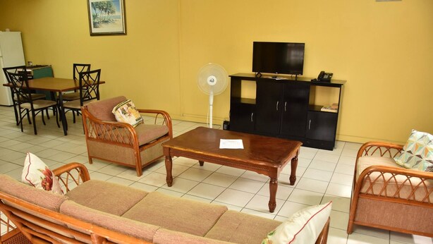 Immagine non classificata, 1 di 14, pulsante
