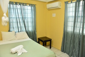 Apartamento, 2 habitaciones, balcón, vistas al jardín | 2 dormitorios