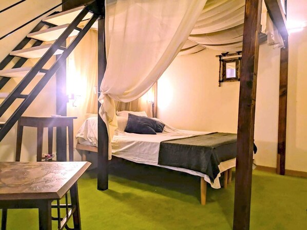 2 bedrooms