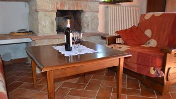 Loft, 2 chambres, fumeur, patio | Bar lounge