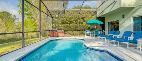 Villa, 4 habitaciones, alberca privada, vista al jardín | Alberca | Alberca al aire libre