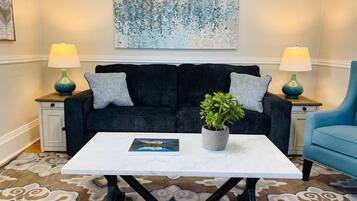 Apartment, Multiple Beds (1944 7th Ave - Upper) | Living room | TV