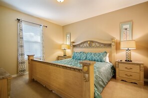 House, Multiple Beds (1115CPB-Cypress Pointe)