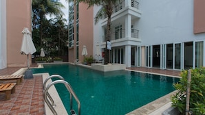 Outdoor pool - 635 3 Bedrooms Near Patong Beach Just 10 Km Walk (Patong)