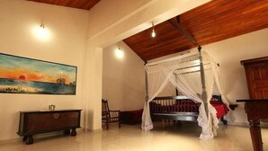 4 bedrooms, WiFi - Villa Nuova sea View (Galle)