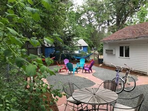 Apartment, Multiple Beds (622 W. Laurel St. - Lower) | Property grounds - Charming Bungalow Next to CSU -FREE Cruiser Bikes (Fort Collins)
