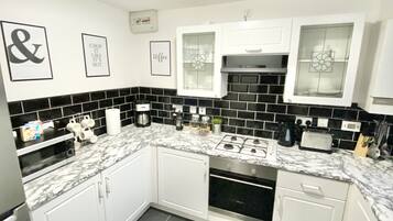 Stovetop, coffee/tea maker