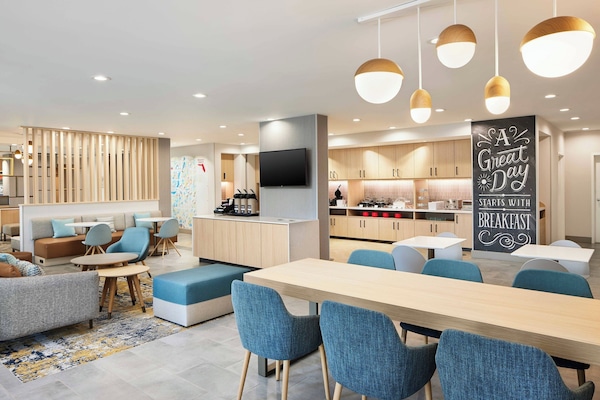 Tägliches inbegriffenes großes Frühstück