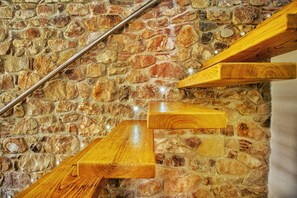 Villa, 3 Bedrooms, Smoking, Balcony | Interior