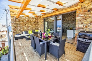 Vila, 3 quartos, para fumantes, sacada | Opções para refeição