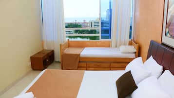 Studio, Multiple Bedrooms, Smoking, Balcony | 1 bedroom