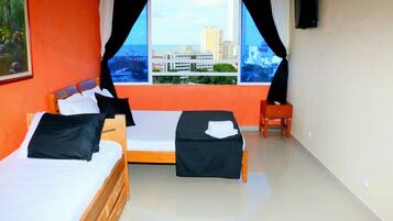 Studio, Multiple Bedrooms, Smoking, Balcony | 1 bedroom