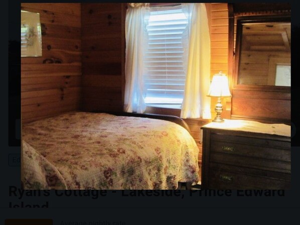 2 bedrooms, iron/ironing board, internet, bed sheets