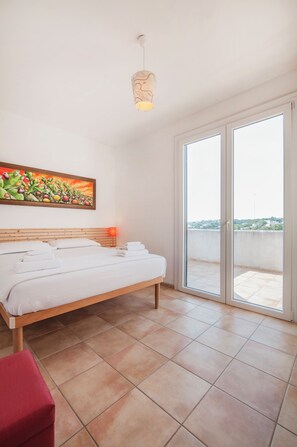 Apartamento, 2 quartos, terraço, vista para o jardim | 2 quartos
