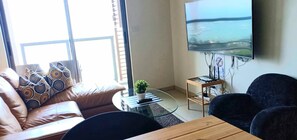 Apartment, 1 Bedroom, Accessible, Ocean View | Living area