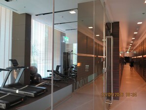 Apartment, 1 Bedroom, Accessible, Ocean View | Fitness facility