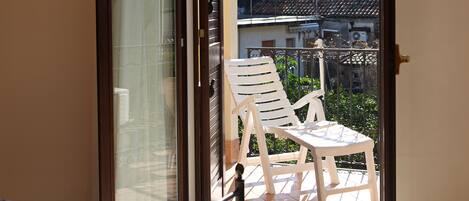 Appartamento, 1 camera da letto, fumatori, balcone | 1 camera, ferro/asse da stiro, lenzuola