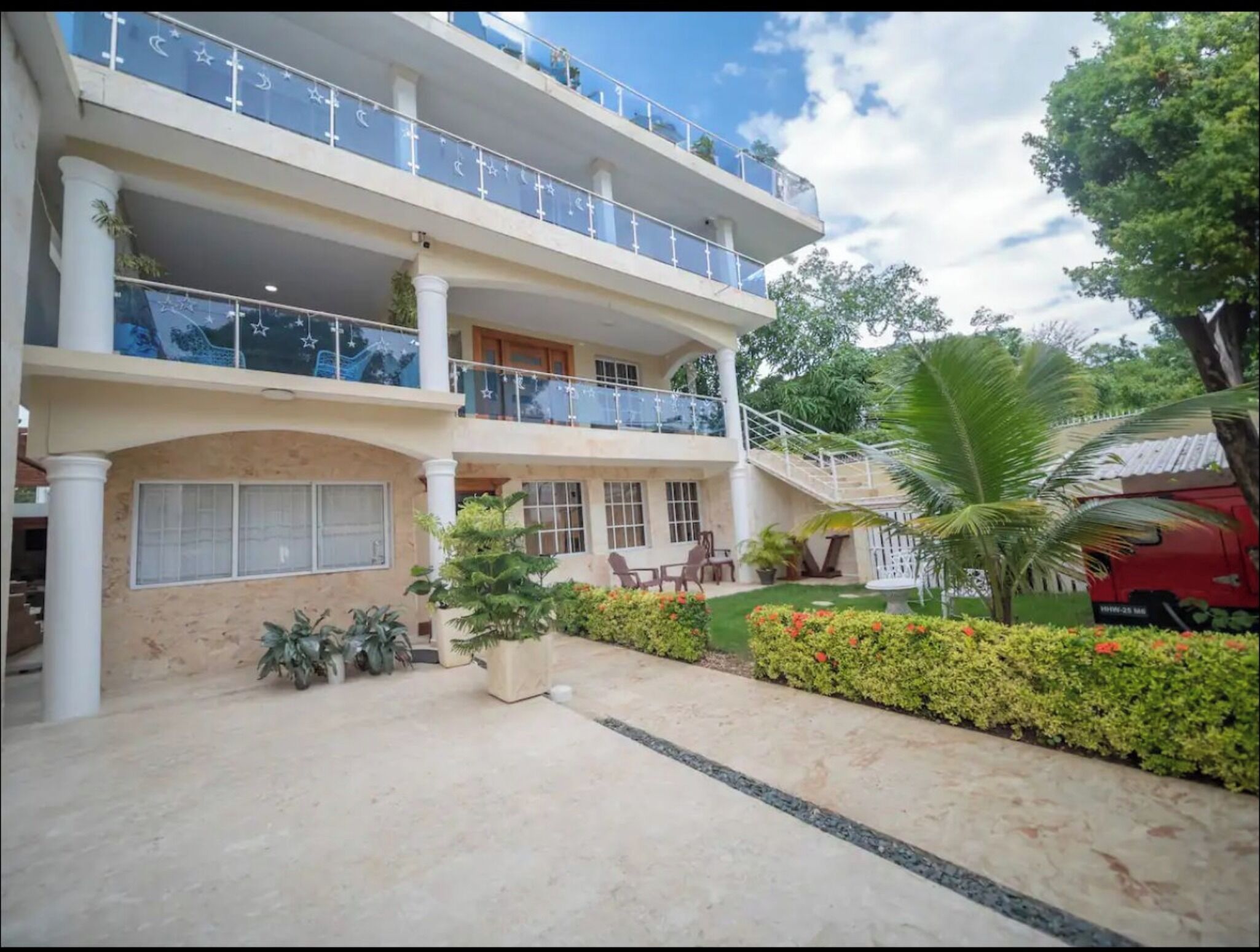 Apartment, 1 Bedroom, Smoking, City View | Property entrance