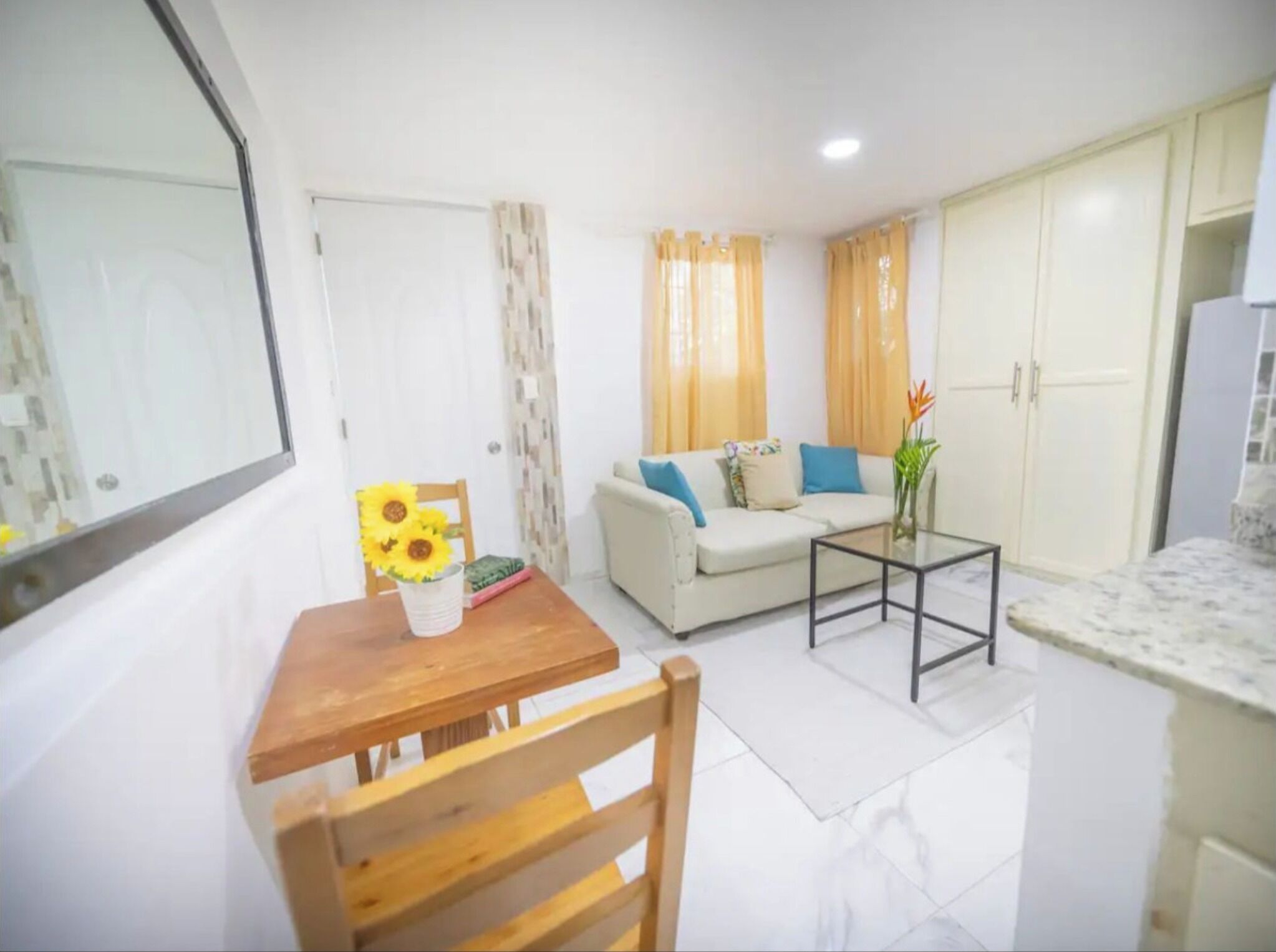 Apartment, 1 Schlafzimmer, Raucher, Stadtblick | Wohnzimmer