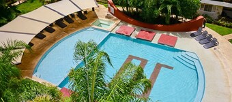 Spacious Ph 3 Bedrooms With Private Terrace, Beach Club Access