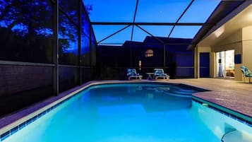 Villa, 5 soverom, privat basseng, hageutsikt | Basseng | Utendørsbasseng