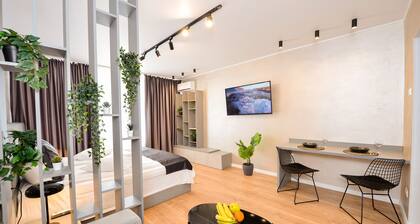 Park Studio Cismigiu Gardens - Quiet Room - Smart Tv