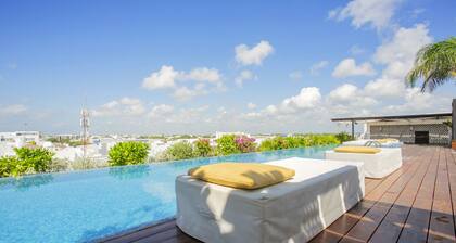 Lovely One Bedroom With Amazing Terrace View!!