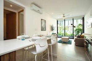 Appartement, 1 chambre, balcon, vue sur la ville | Intérieur