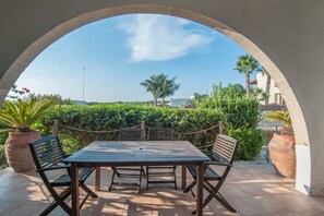 Apartment, 2 Bedrooms, Patio, Ocean View | Outdoor dining - Apartment 2 With Pool And Sea View (Nardò)