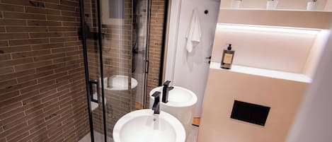 Appartement, 1 chambre, vue sur la ville | Salle de bain