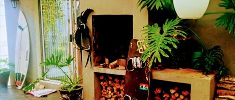 Shared Dormitory, 1 Bedroom, Smoking, Balcony | Living room | TV