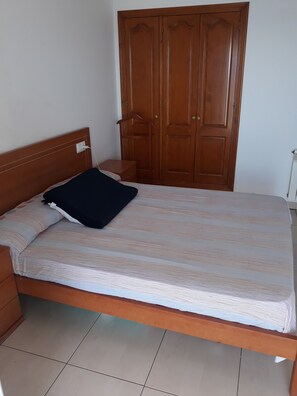 3 bedrooms